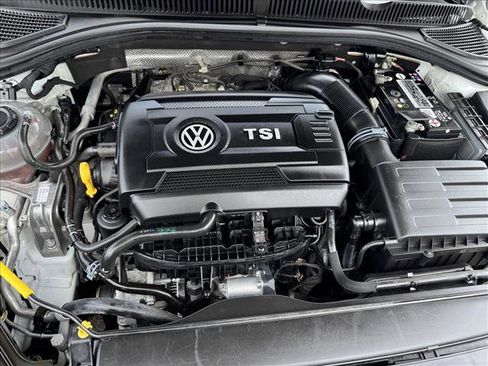 Used 2019 Volkswagen Jetta GLI FWD image 19
