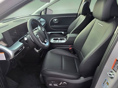 New 2026 Hyundai Ioniq 9 Limited image 12