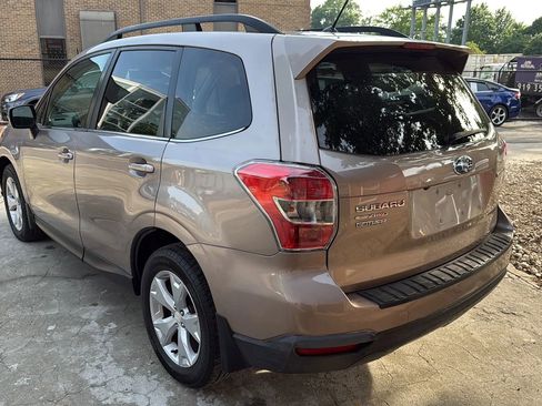 Used 2015 Subaru Forester 2.5i Limited AWD/4WD image 7