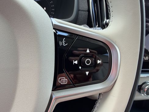 New 2026 Volvo XC90 B6 Ultra w/ Protection Package AWD/4WD image 31