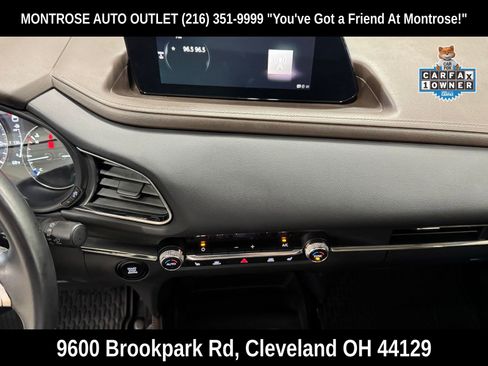 Used 2022 MAZDA CX-30 AWD 2.5 S w/ Premium Package image 25