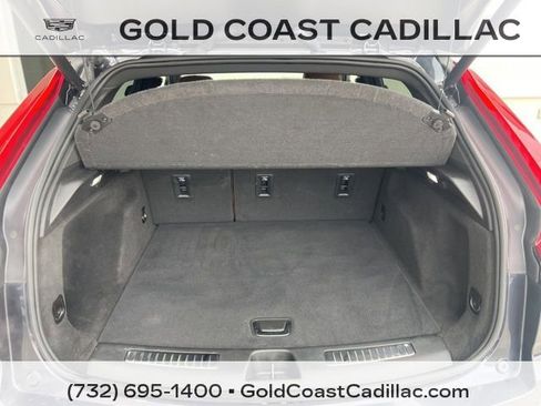 Certified 2023 Cadillac XT4 Premium Luxury w/ Technology Package image 11