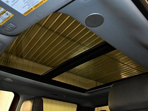 Used 2024 Ford F350 Lariat w/ Lariat Ultimate Package image 31