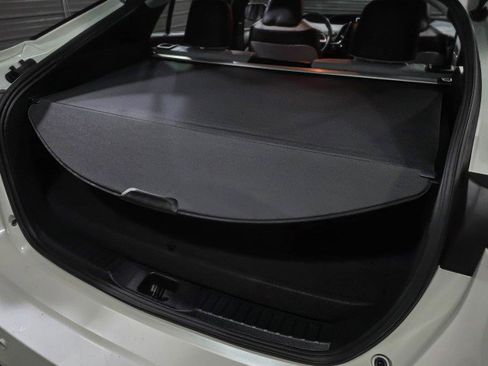 Used 2018 Toyota Prius Prime Advanced image 39