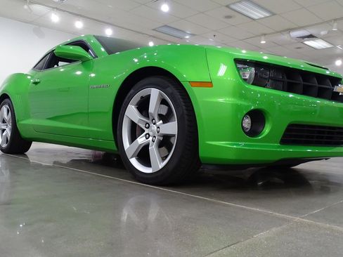 Used 2011 Chevrolet Camaro SS image 22