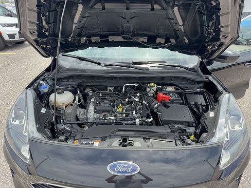 Certified 2022 Ford Escape SEL AWD/4WD image 37