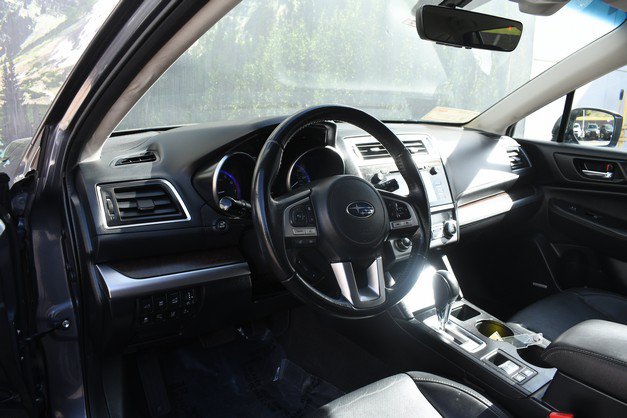 Used 2017 Subaru Outback 2.5i Limited AWD/4WD image 14