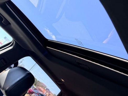 Used 2020 Jeep Grand Cherokee Limited image 6