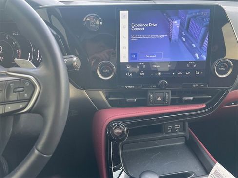 Certified 2025 Lexus NX 250 FWD w/ Premium Package image 6