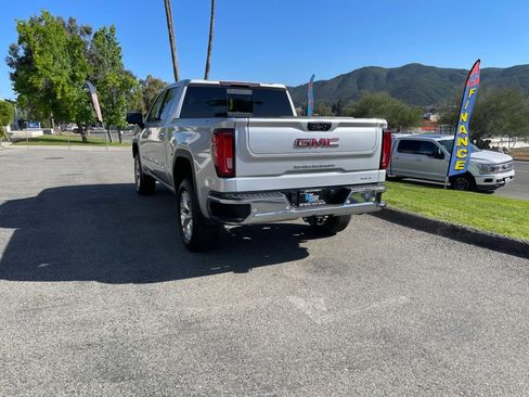 Used 2019 GMC Sierra 1500 SLT w/ SLT Premium Plus Package AWD/4WD image 7