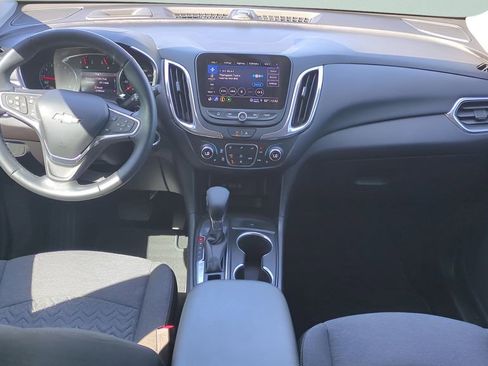 Used 2023 Chevrolet Equinox LT FWD image 11