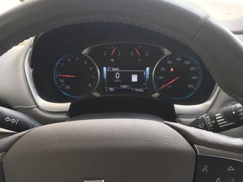 Used 2018 Chevrolet Traverse LT AWD/4WD image 13