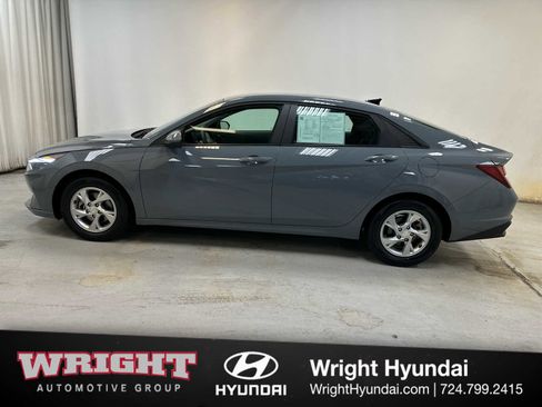 Certified 2023 Hyundai Elantra SE w/ Cargo Package image 7