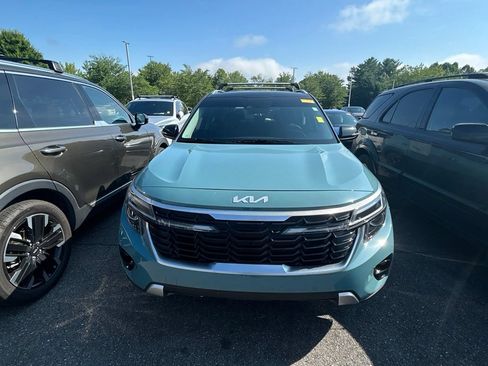 Certified 2025 Kia Seltos S AWD/4WD image 17