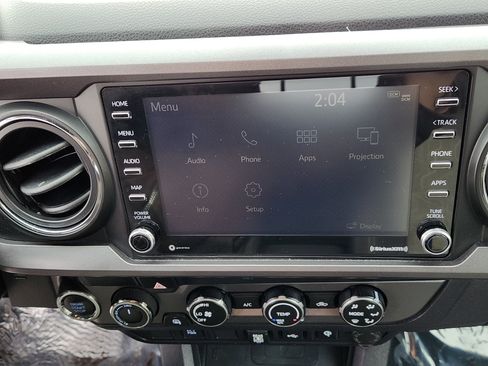 Used 2020 Toyota Tacoma TRD Sport image 14