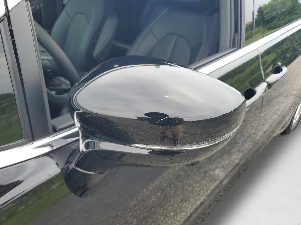 New 2027 Chrysler Pacifica Select FWD image 26