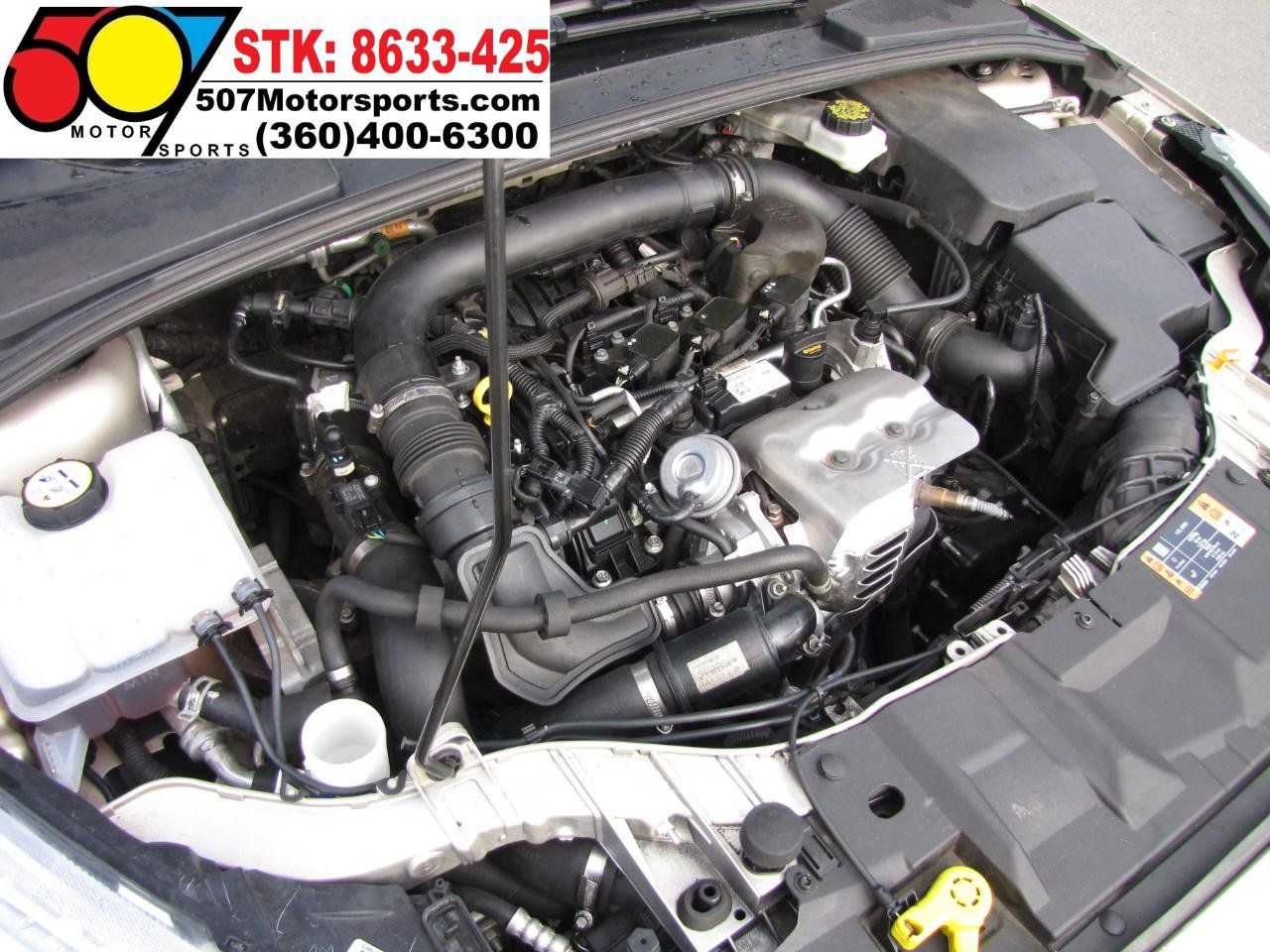 Used 2018 Ford Focus SE w/ Cold Weather Package FWD image 26