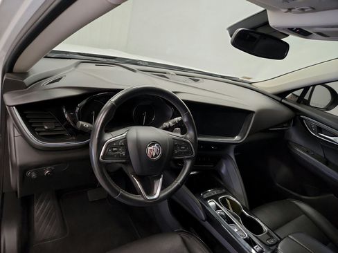 Used 2023 Buick Envision Essence FWD image 18