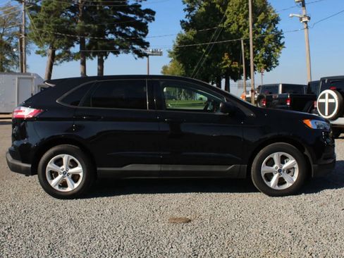 Used 2022 Ford Edge SE image 6