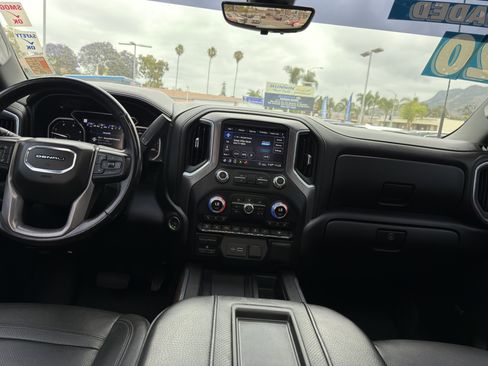Used 2020 GMC Sierra 3500 Denali w/ Denali Ultimate Package AWD/4WD image 28