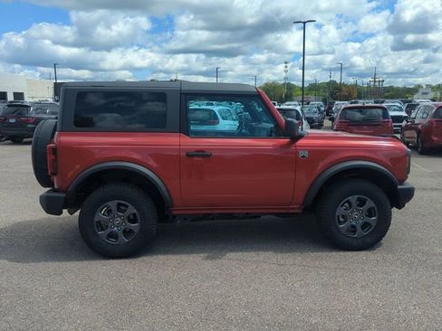 Used 2023 Ford Bronco Big Bend image 2