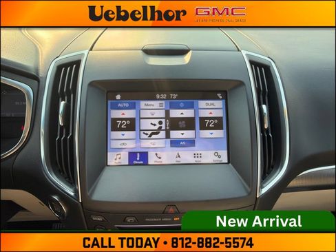 Used 2019 Ford Edge Titanium w/ Equipment Group 301A FWD image 29