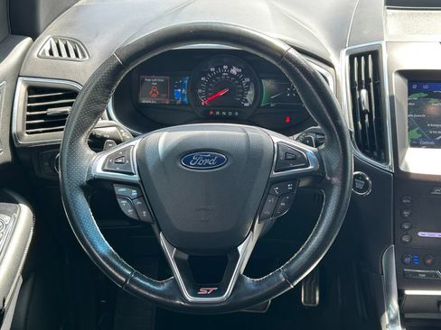 Used 2020 Ford Edge ST w/ Equipment Group 401A AWD/4WD image 41