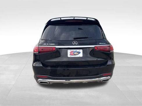 Used 2023 Mercedes-Benz GLS 580 4MATIC image 6