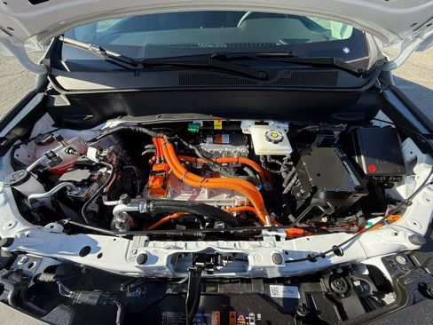 New 2027 Chevrolet Bolt LT w/ Comfort Package image 27