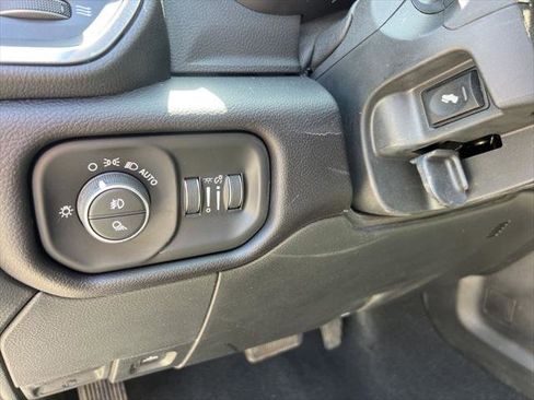 Certified 2022 RAM 2500 Laramie AWD/4WD image 9