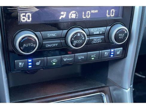Used 2022 Subaru Ascent Touring image 28