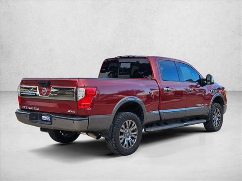 Used 2017 Nissan Titan Platinum Reserve image 5