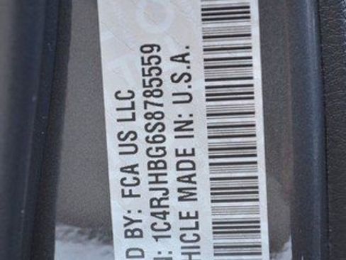 New 2025 Jeep Grand Cherokee Limited image 11