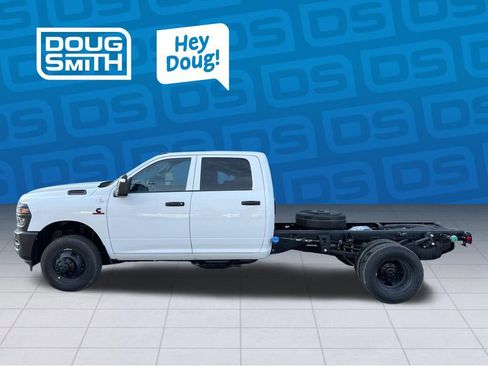 New 2026 RAM 3500 Tradesman image 3