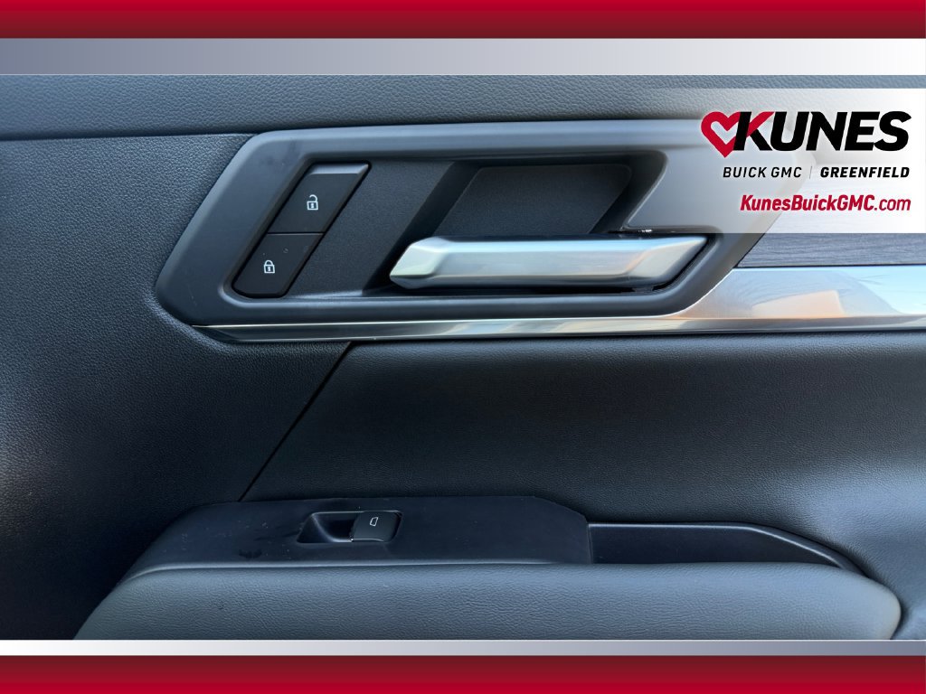 New 2027 GMC Terrain Denali w/ LPO, Floor Liner Package AWD/4WD image 39