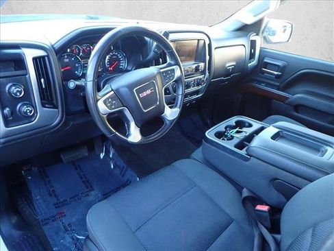 Used 2017 GMC Sierra 1500 SLE w/ SLE Value Package image 8