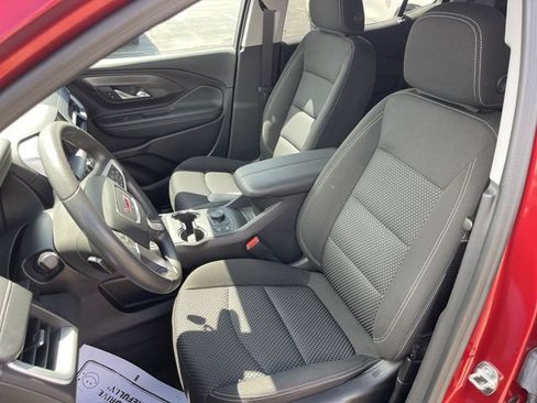 Used 2024 GMC Terrain SLE w/ Driver Convenience Package AWD/4WD image 11