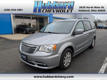 Used 2015 Chrysler Town & Country Touring w/ Driver Convenience Group