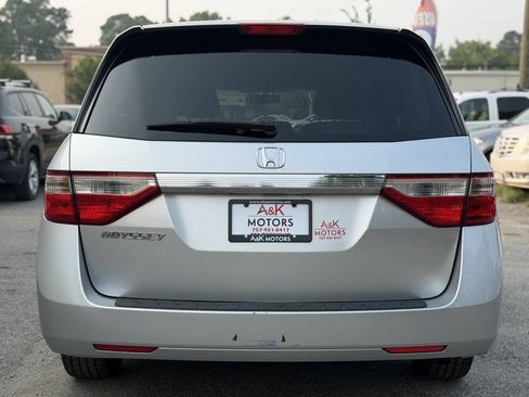 Used 2011 Honda Odyssey LX image 7