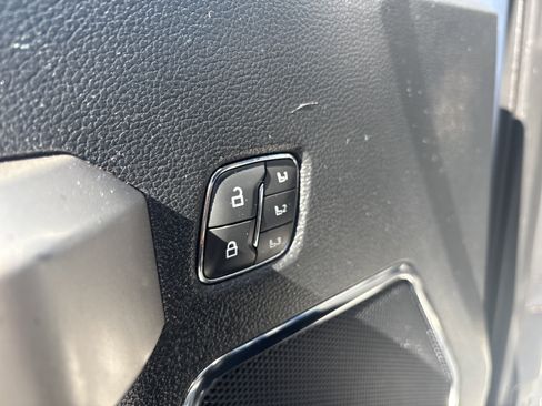 Used 2020 Ford F250 Lariat image 21