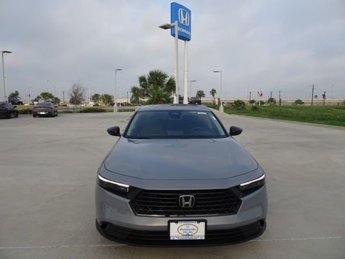 New 2026 Honda Accord SE image 2