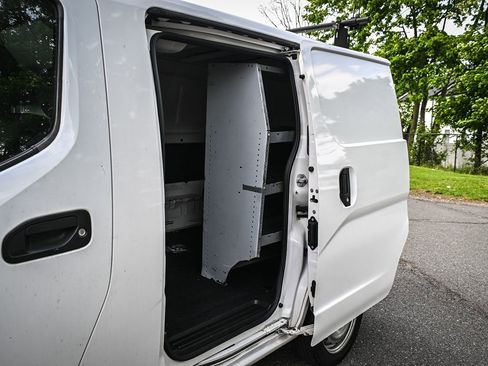 Used 2019 Nissan NV200 S FWD image 13