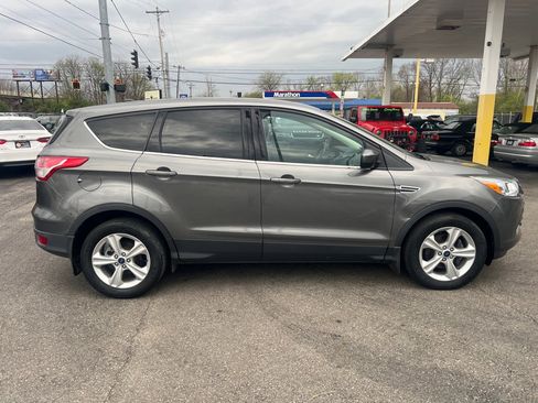 Used 2014 Ford Escape SE image 12