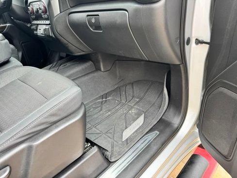 Used 2019 Chevrolet Silverado 1500 LT w/ All-Star Edition AWD/4WD image 28