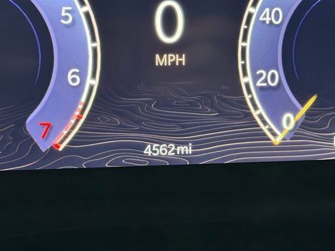 New 2025 Jeep Grand Cherokee Limited image 10