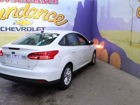 Used 2018 Ford Focus SE image 8