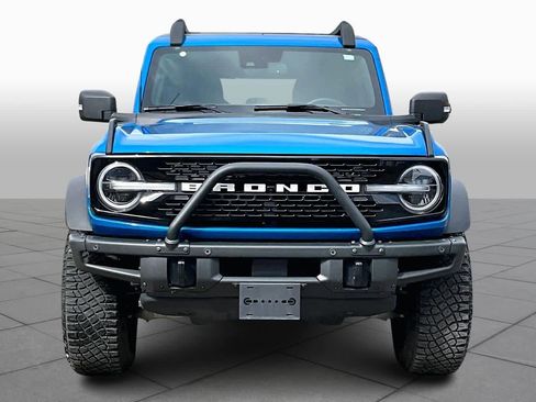 Used 2023 Ford Bronco Wildtrak image 3