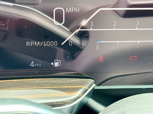 New 2025 Cadillac Escalade Premium Luxury image 12