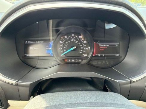 Used 2018 Ford Edge Titanium w/ Equipment Group 301A AWD/4WD image 29