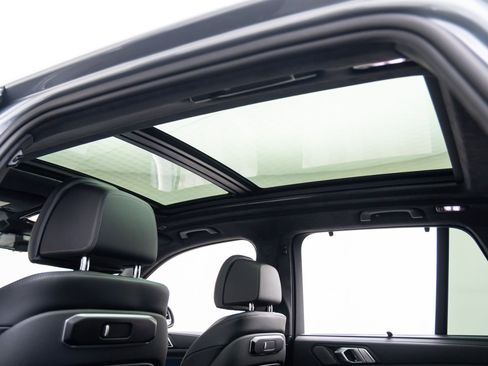 New 2026 BMW X5 xDrive50e image 18